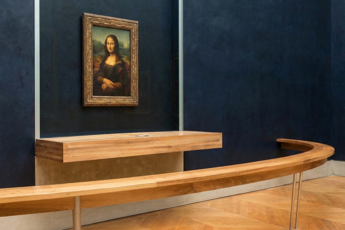 The Story Behind Mona Lisa: Why Is It So Famous?